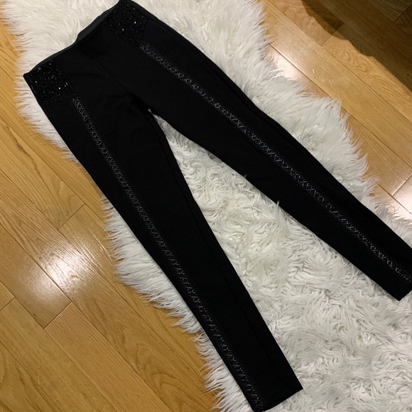 Fitted pants embellished and corset style - Picture 1 of 4